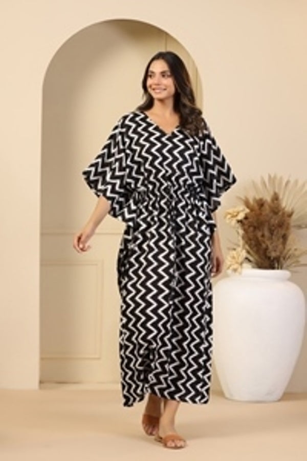 BLACK GEOMETRIC PRINTED KAFTAN